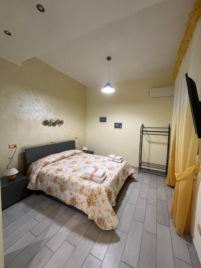 Vicolo55 Hotel Naples Exterior photo
